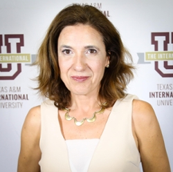 Dr. Irma Cantú